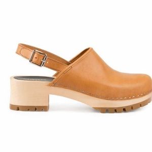 Swedish Hasbeens Jill Clog Natural Wood
